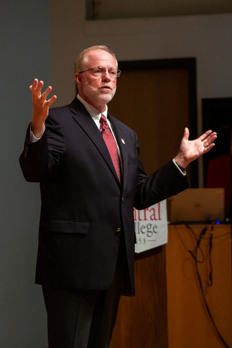 President Mark Putnam speaking to sta and faculty about the college's new tuition pricing of $18,600 Sept. 10.