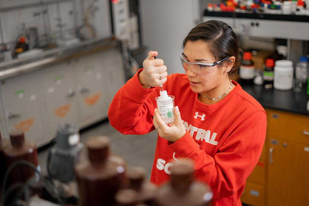 Katie Wang ’21 makes time to get in the research lab despite a heavy class load and full soccer schedule.