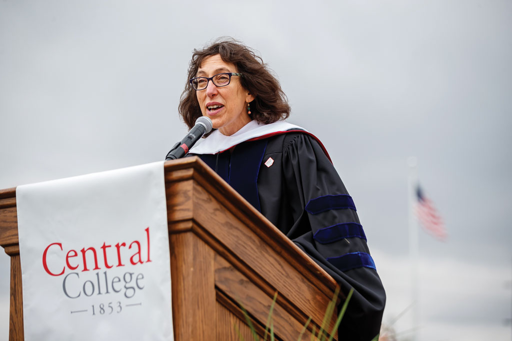 Shannan L. Mattiace ’90 gave the Commencement address to the Class of 2021. Mattiace also received an honorary degree at the ceremony