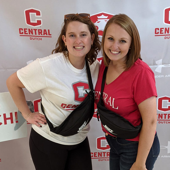Always good to see my best friend, and sometimes twin, Madi Gause Wiese ’16.
