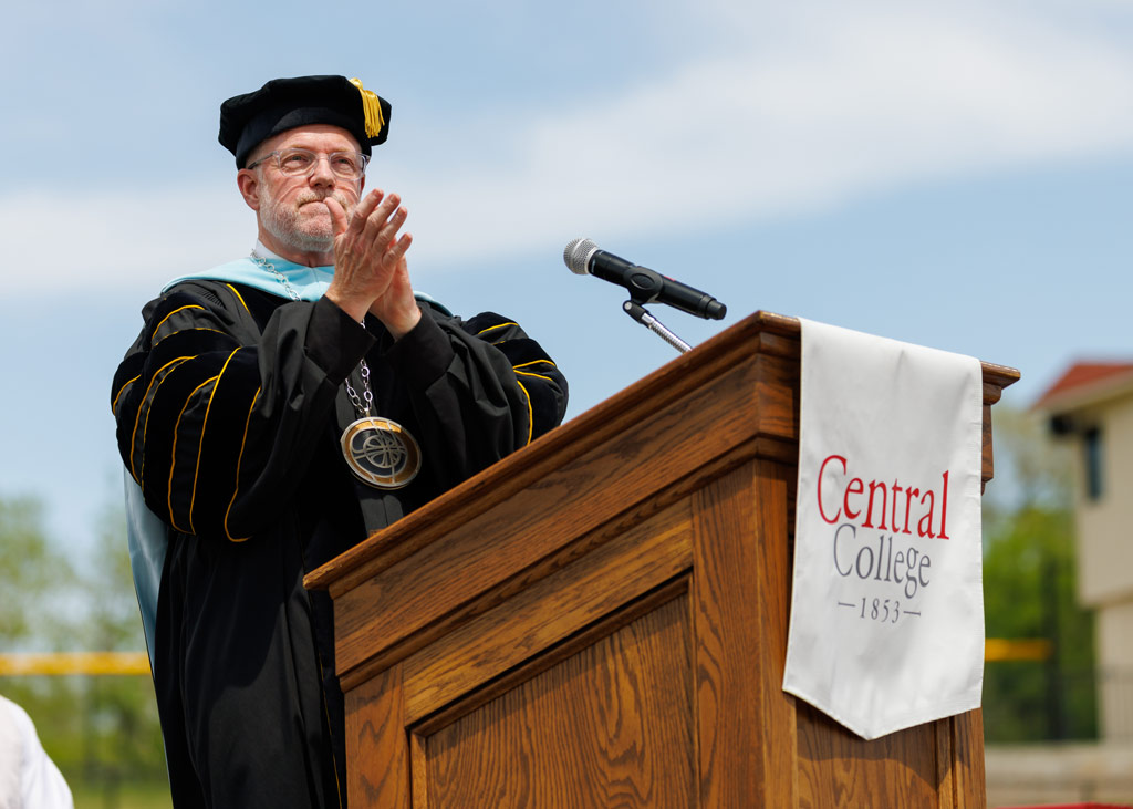 Central College President Mark Putnam at the 2022 Commencement ceremony.